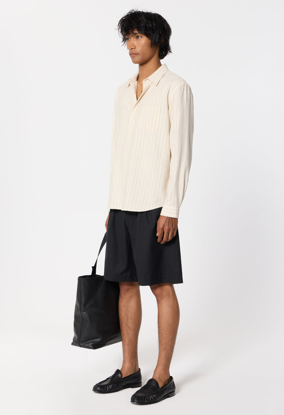 Wool Wide Easy Shorts / Black
