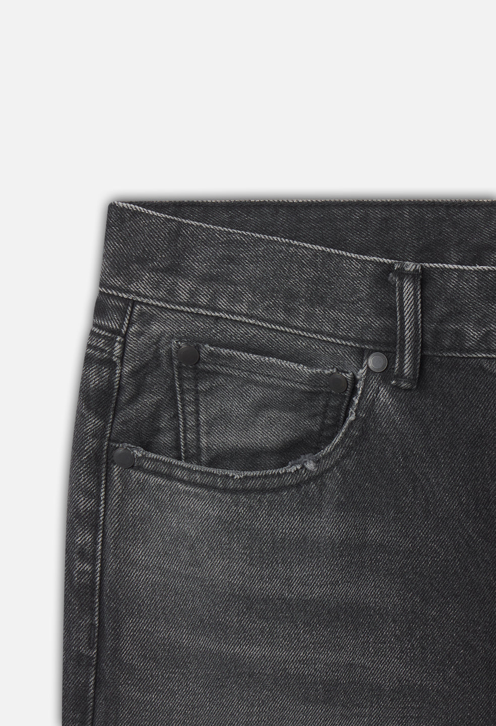 Wyatt Shorts / Cinder